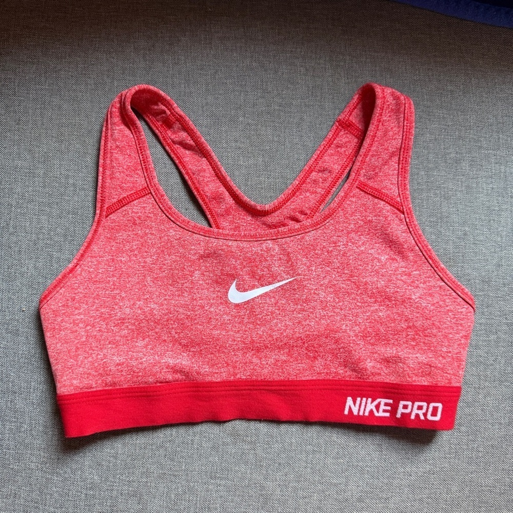 Nike Pro Women's Sports Bra